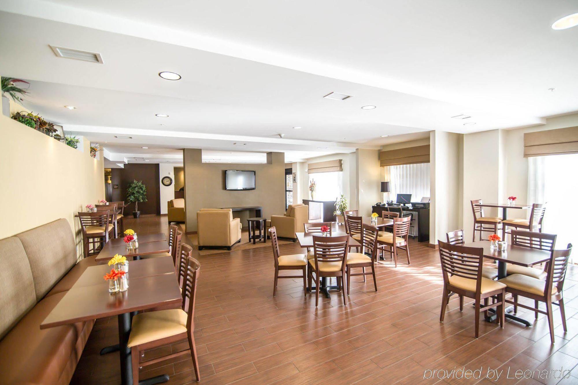 Sleep Inn & Suites Norton Esterno foto